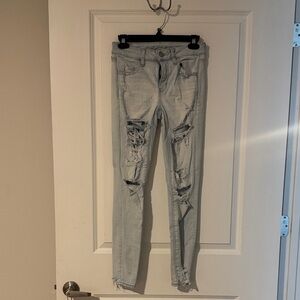 American Eagle Outfitters Light Gray Distressed Skinny Jeans